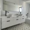 ארון אמבטיה וינה משטח קוריאן לבן ברוחב 183 ס"מ בהזמנה מיוחדת